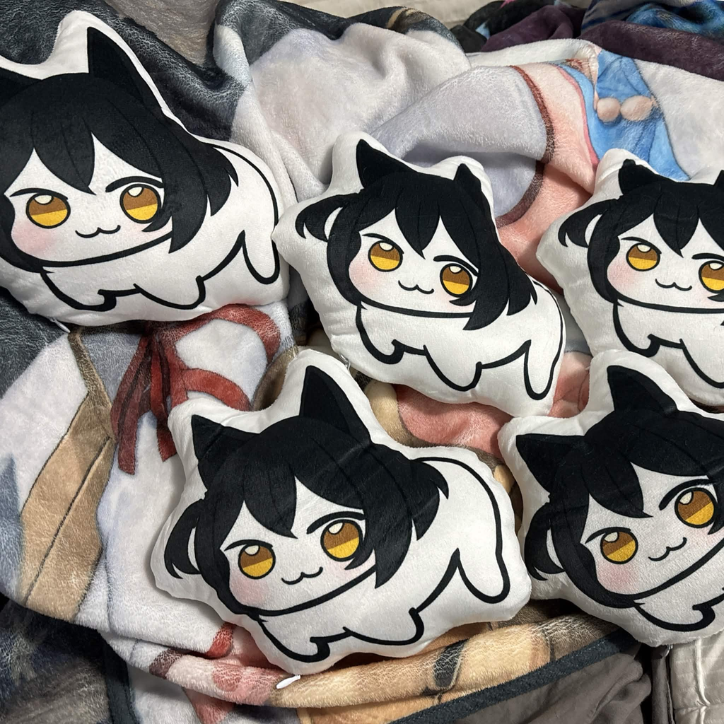 Neko Doro Pillow + sticker